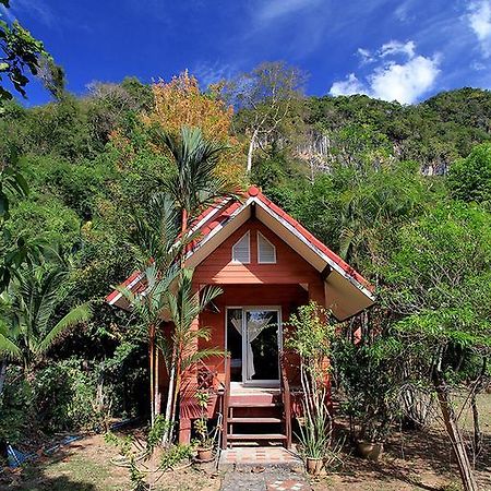 Langu Phupha Resort Satun Eksteriør bilde