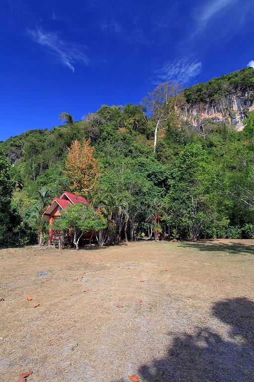 Langu Phupha Resort Satun Eksteriør bilde